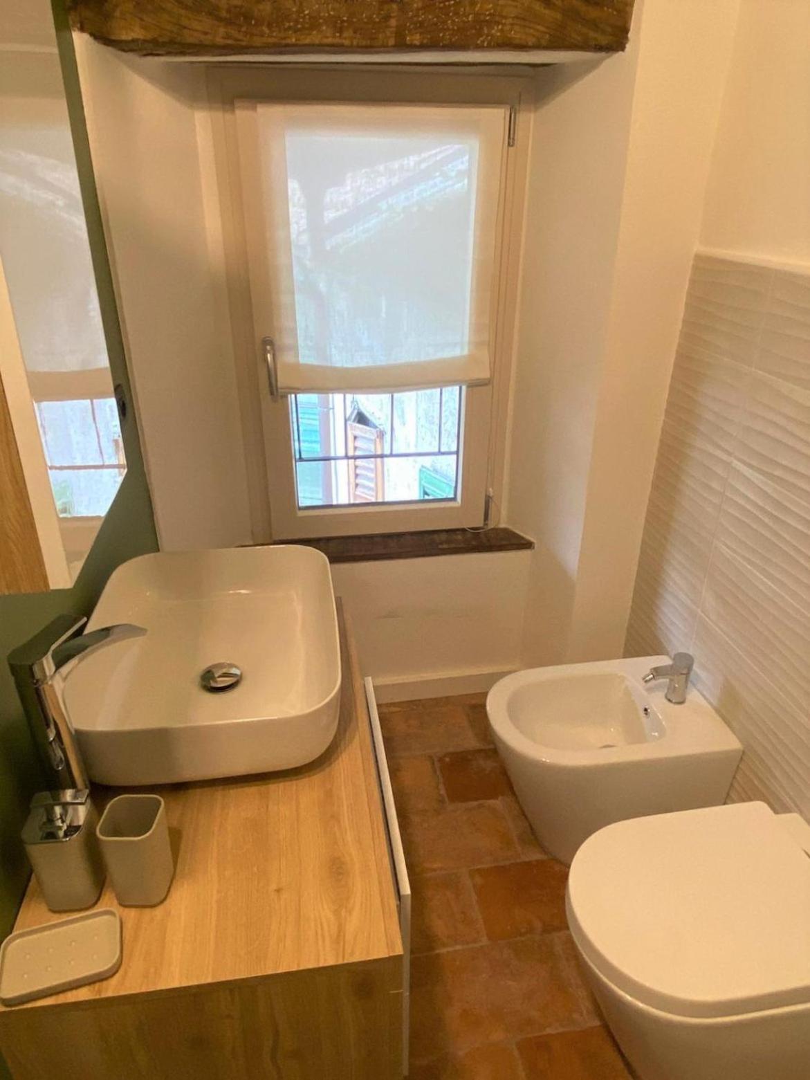 Argegno'S River - Central Apartment Lake View Rom bilde